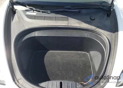 2018 Tesla Model 3 from USA, damaged, VIN 5YJ3E1EA5JF048053